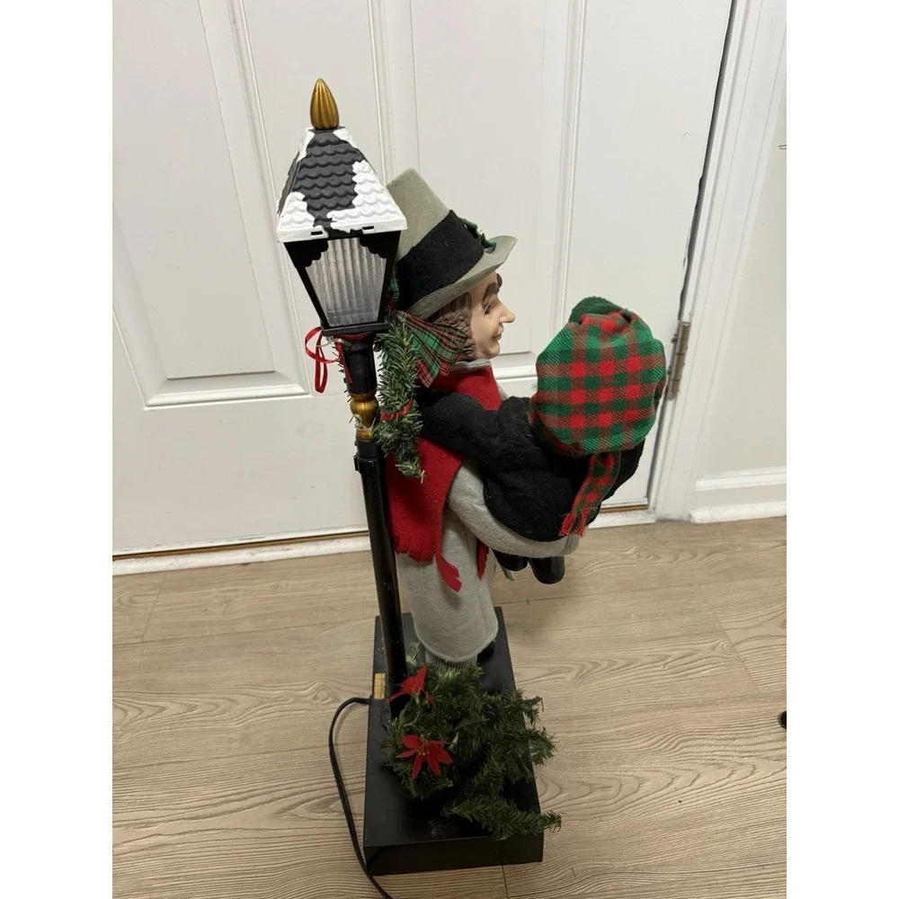 Vtg. Holiday‎ Creations Tiny Tim & Scrooge 36